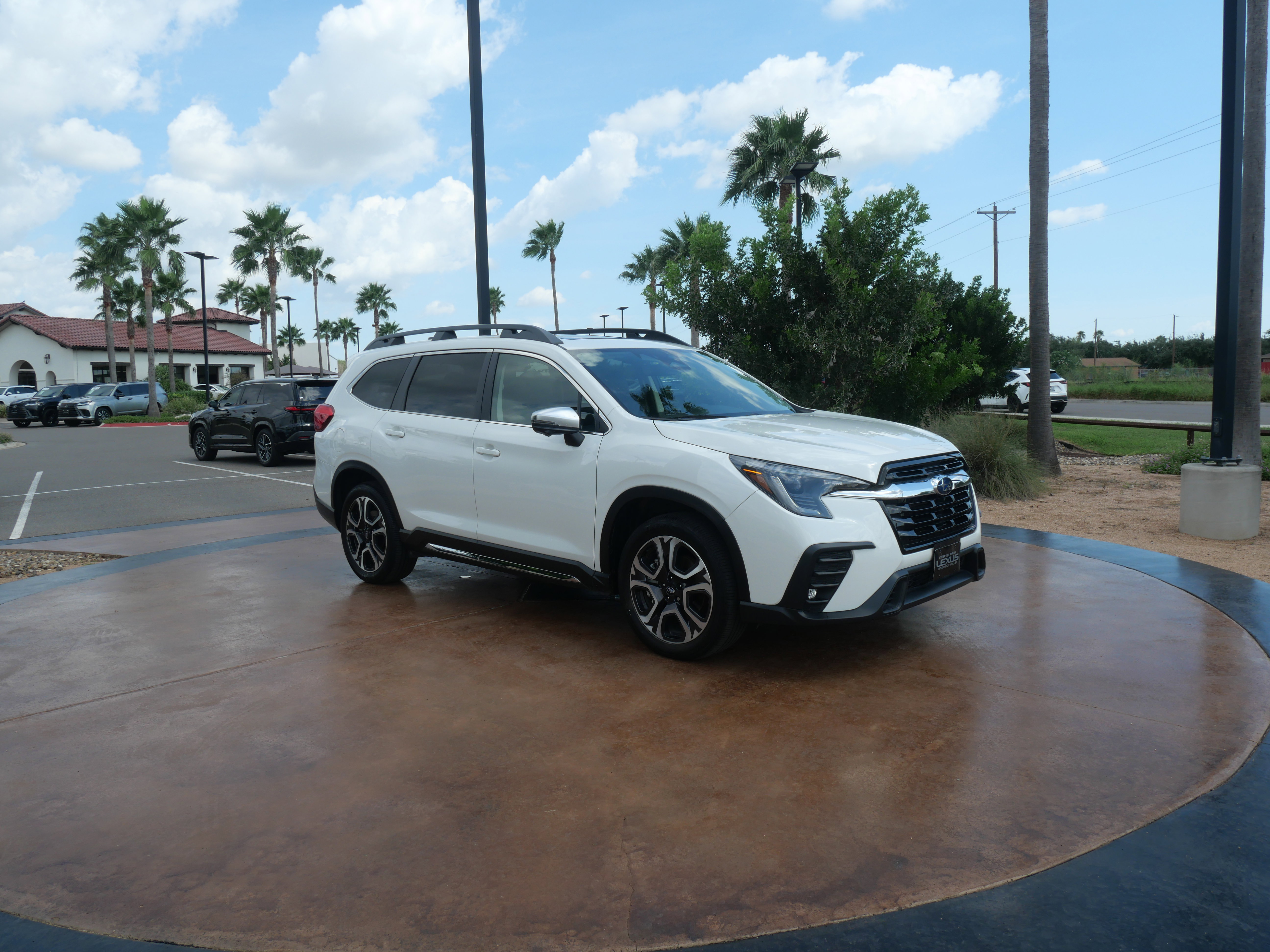 Used 2023 Subaru Ascent Limited w/ Technology Package