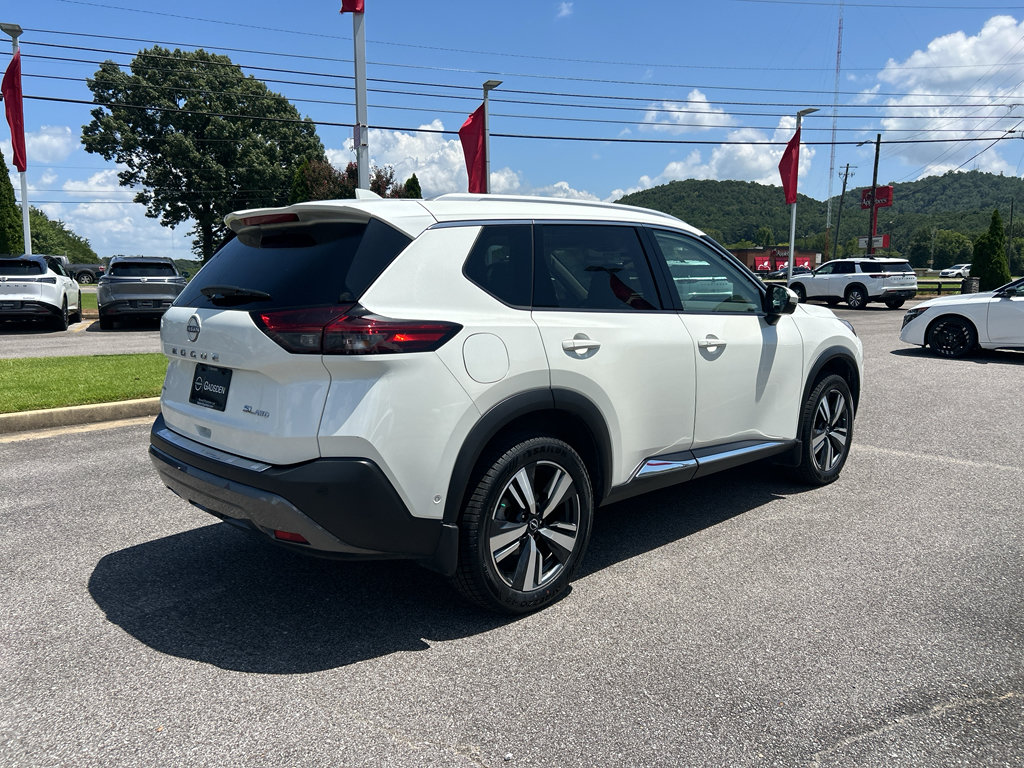 Certified 2023 Nissan Rogue SL w/ SL Premium Package AWD/4WD image 3