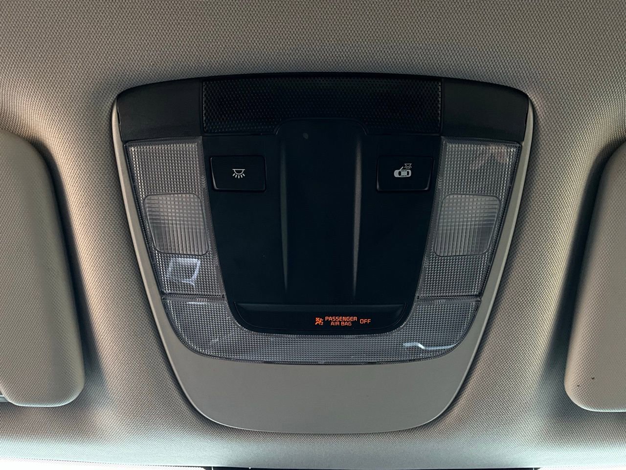 Used 2025 Kia Sportage LX image 16