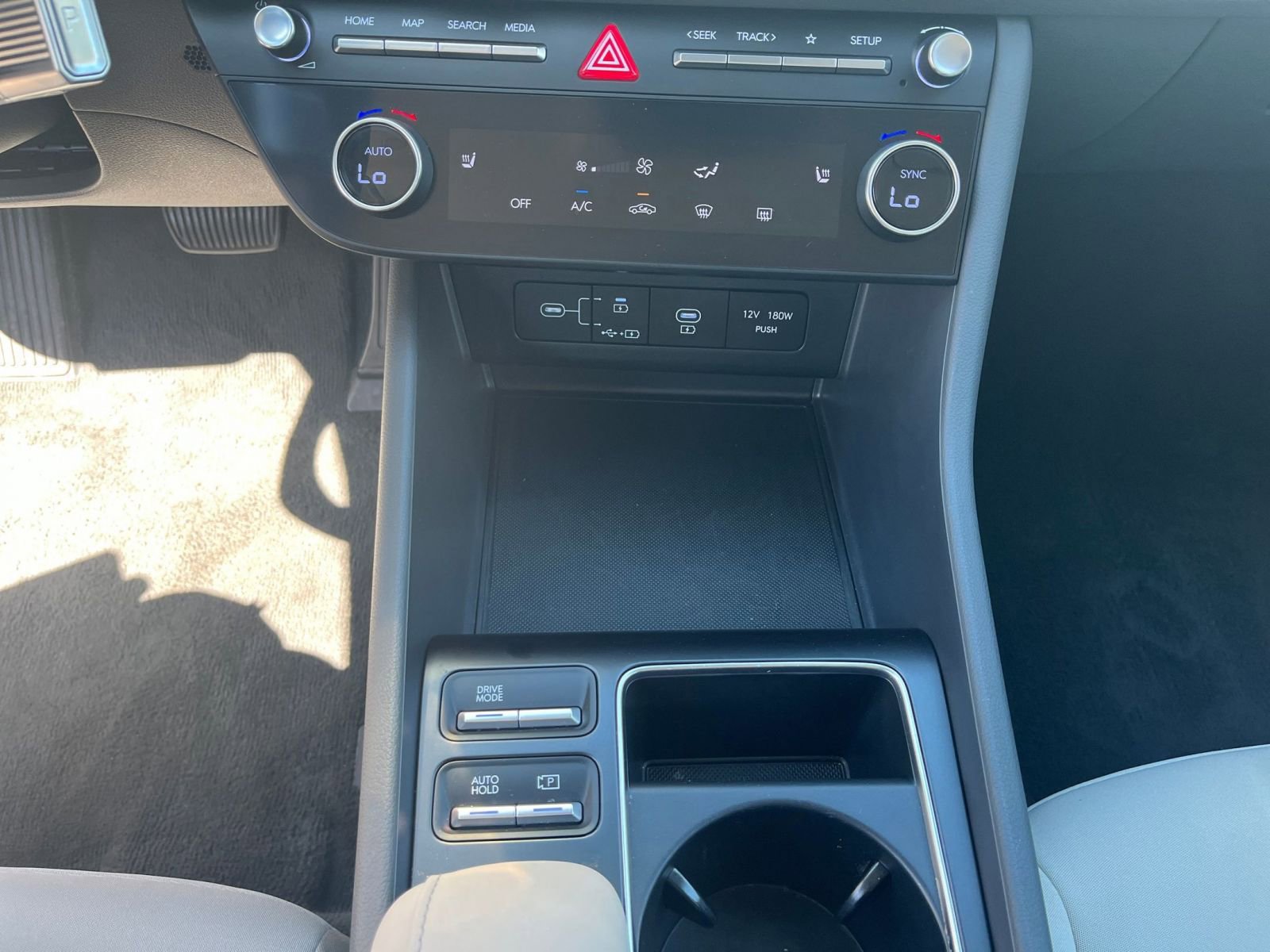 Used 2025 Hyundai Sonata SEL FWD image 41