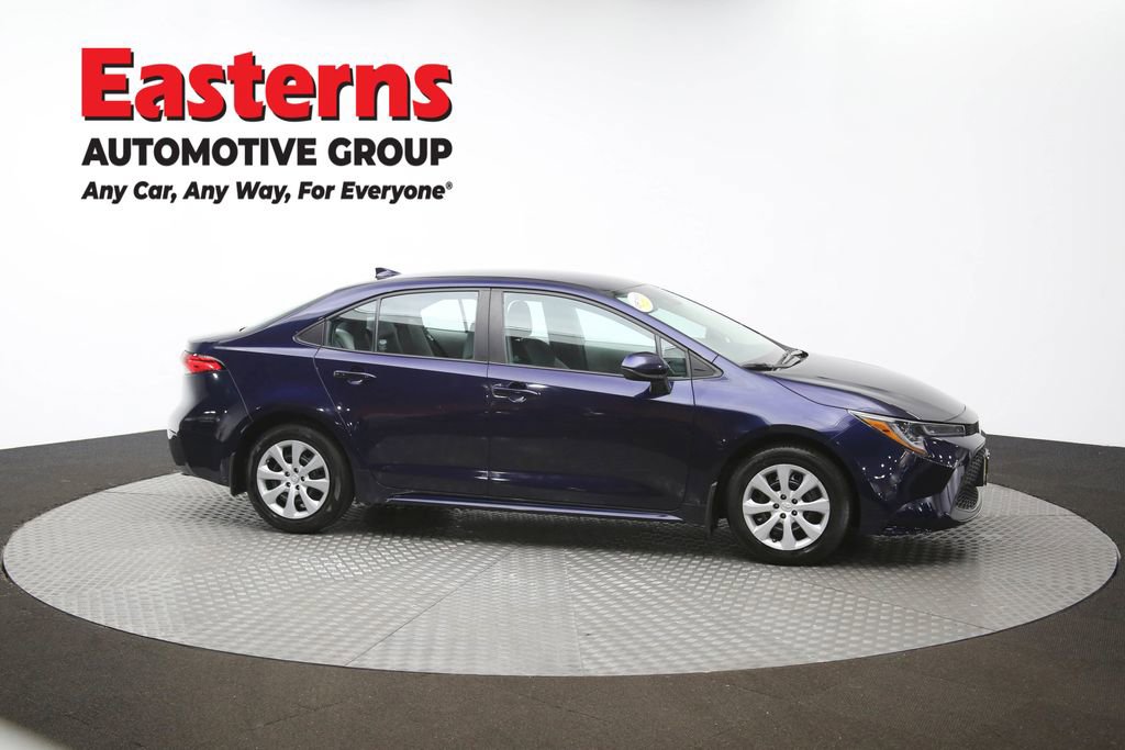 Used 2022 Toyota Corolla LE w/ Carpet Mat Package (TMS) image 45