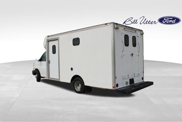 Used 2008 Chevrolet Express 3500 Work Van image 7