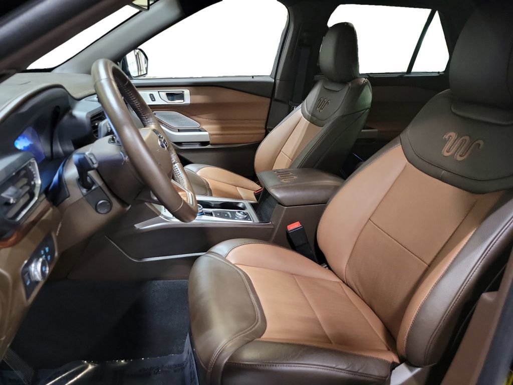 Used 2022 Ford Explorer King Ranch AWD/4WD image 13