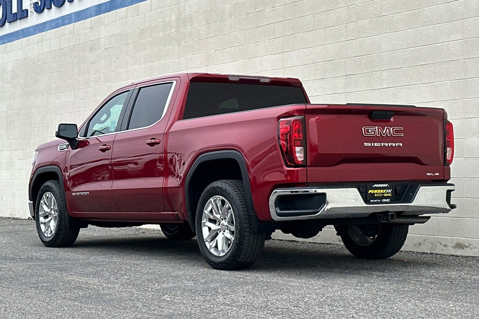 Certified 2020 GMC Sierra 1500 SLE w/ SLE Value Package image 6