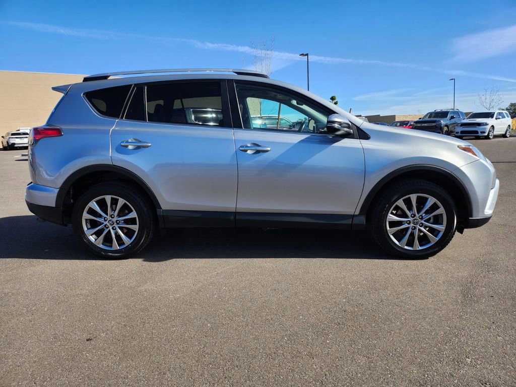 Used 2016 Toyota RAV4 Limited image 3