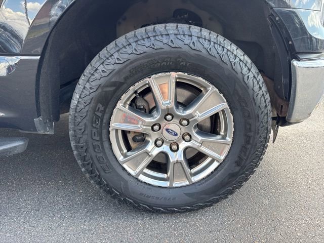 Used 2015 Ford F150 XLT w/ Equipment Group 301A Mid image 10