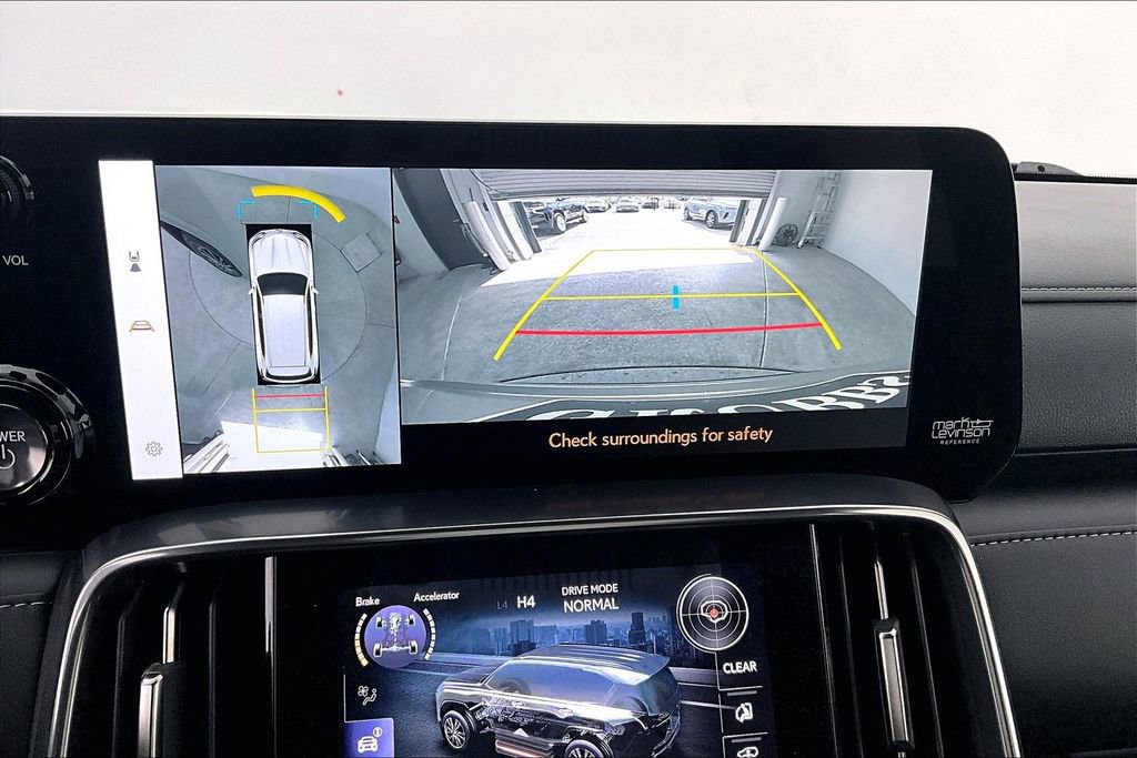 Used 2025 Lexus LX 700h F Sport image 31