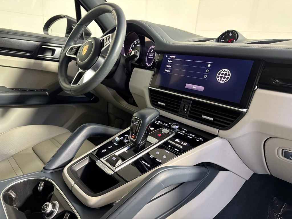 Used 2023 Porsche Cayenne AWD/4WD image 9