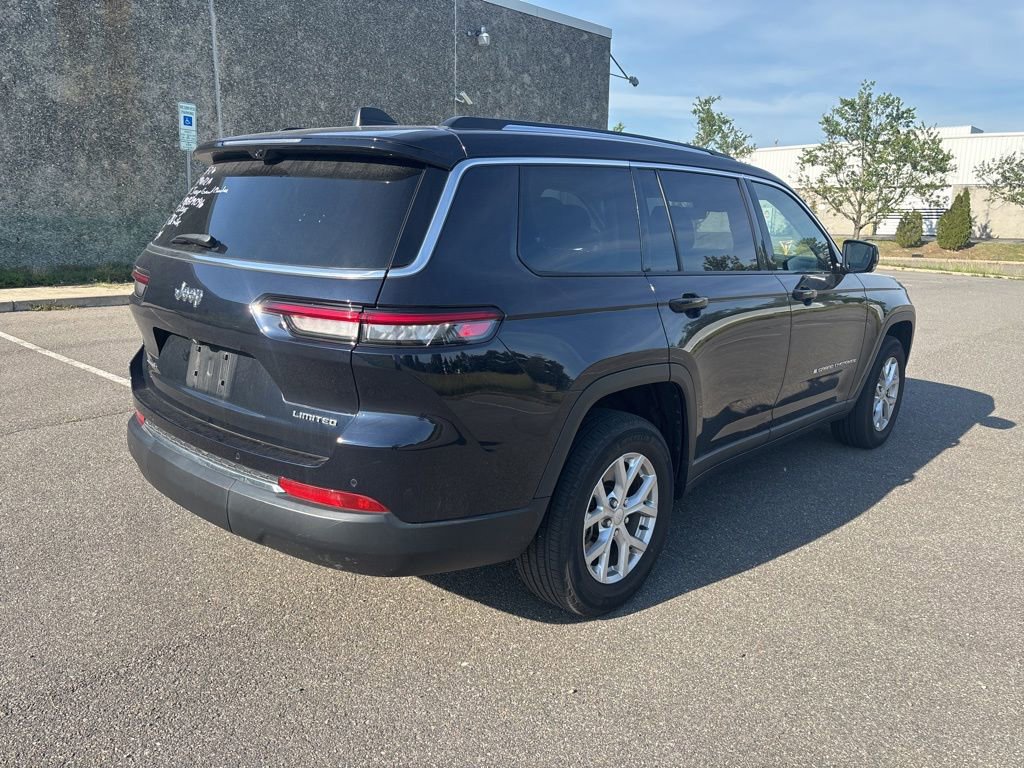 Used 2023 Jeep Grand Cherokee L Limited w/ Luxury Tech Group II AWD/4WD image 7