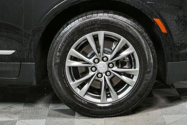 Certified 2023 Cadillac XT5 Premium Luxury w/ Technology Package FWD image 10