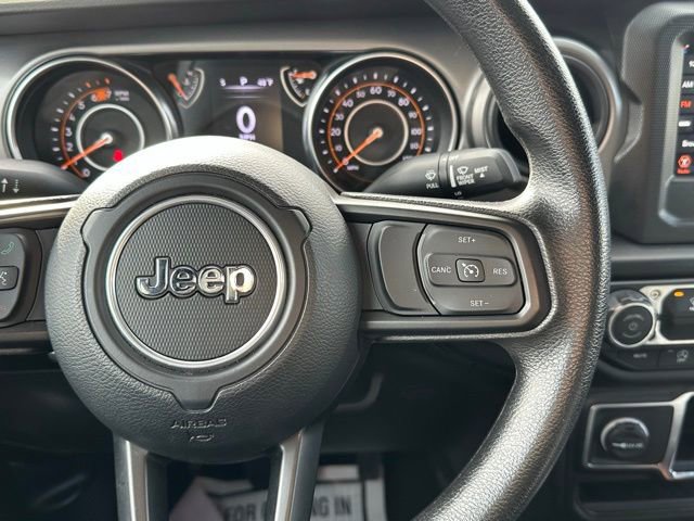 Used 2023 Jeep Wrangler Sport image 21