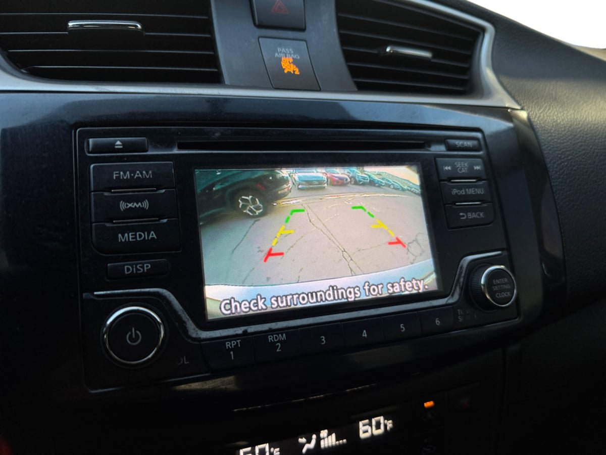 Used 2018 Nissan Sentra SV image 13