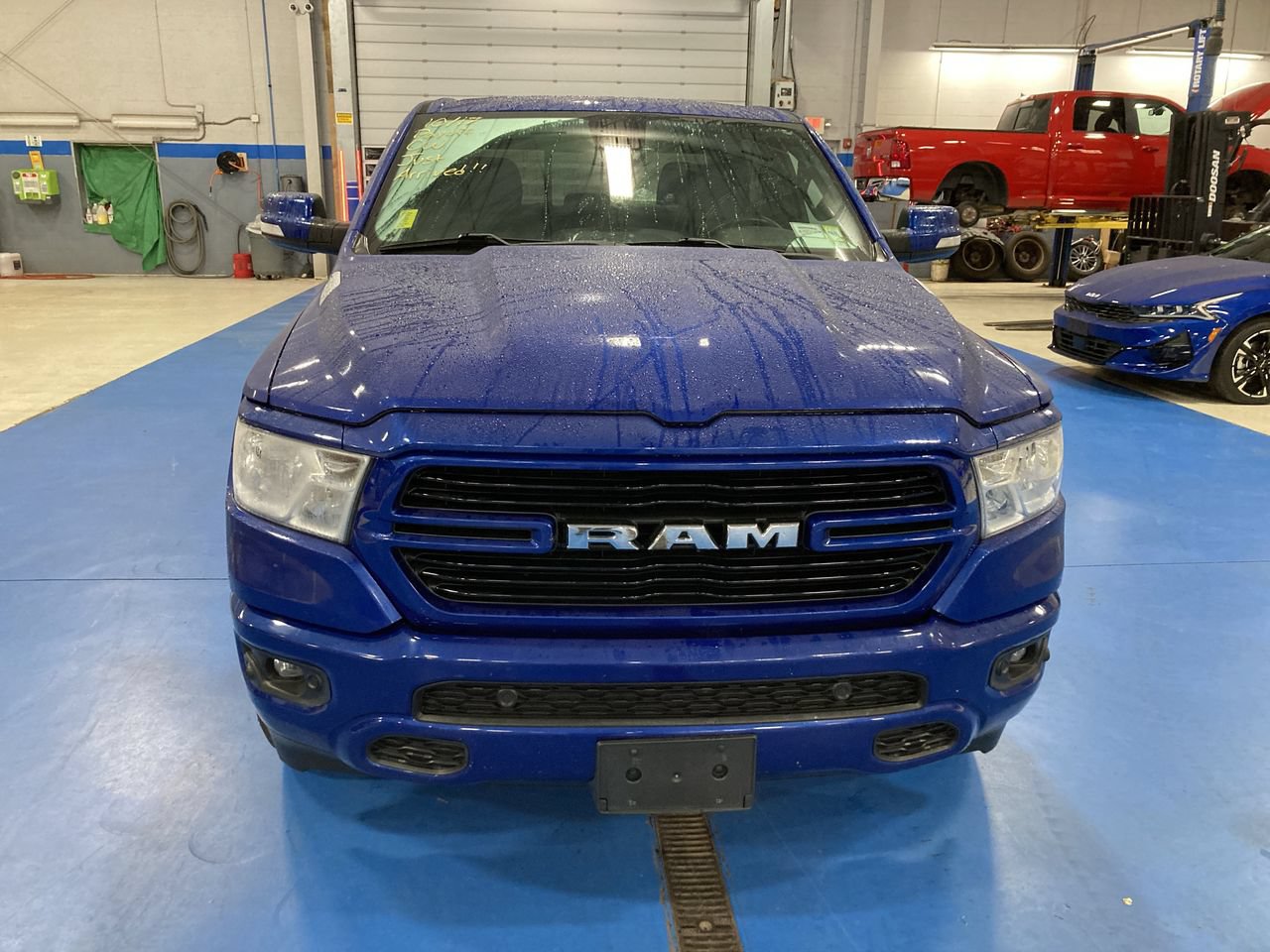 Used 2019 RAM 1500 Big Horn AWD/4WD image 2