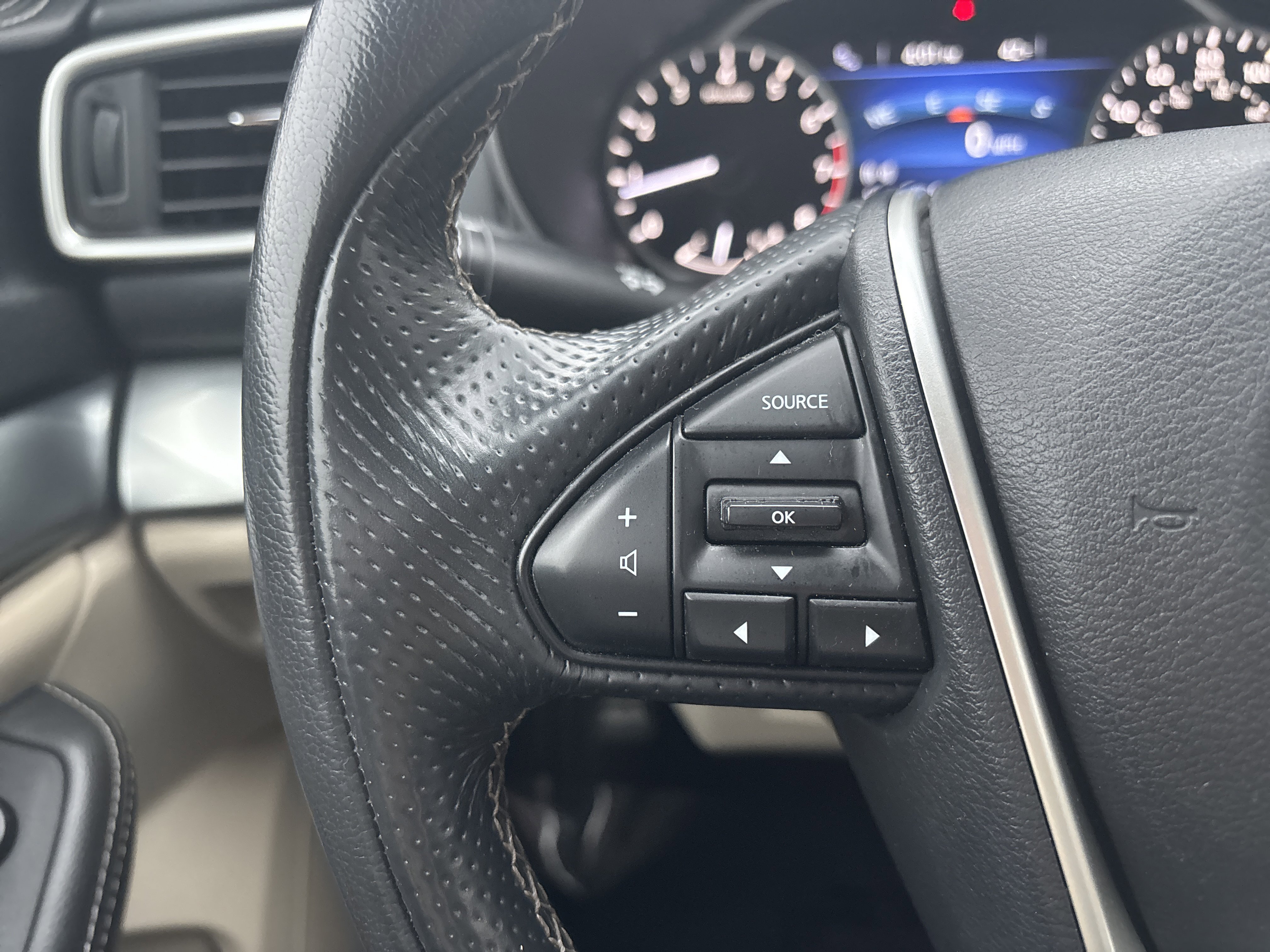 Used 2019 Nissan Maxima 3.5 SV w/ Floor Mat Group image 25