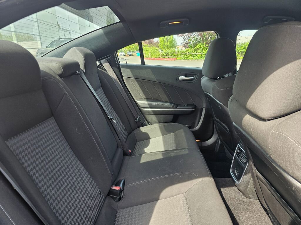 Used 2022 Dodge Charger GT RWD image 16