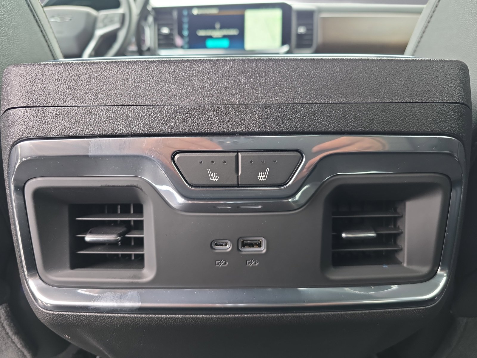 Certified 2025 Chevrolet Silverado 3500 High Country w/ High Country Premium Package AWD/4WD image 34