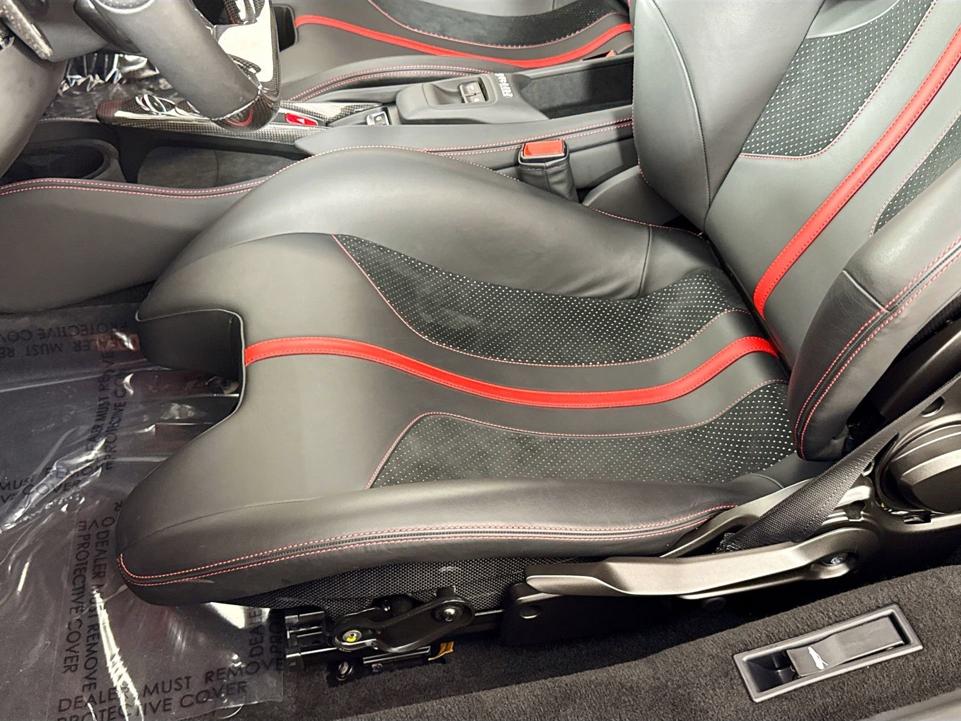 Certified 2021 Ferrari F8 Tributo image 18