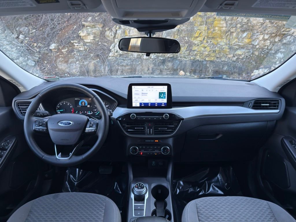 Certified 2022 Ford Escape SE w/ SE Sport Appearance Package image 12