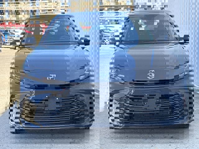 Used 2026 Toyota Camry LE w/ Convenience Package image 8