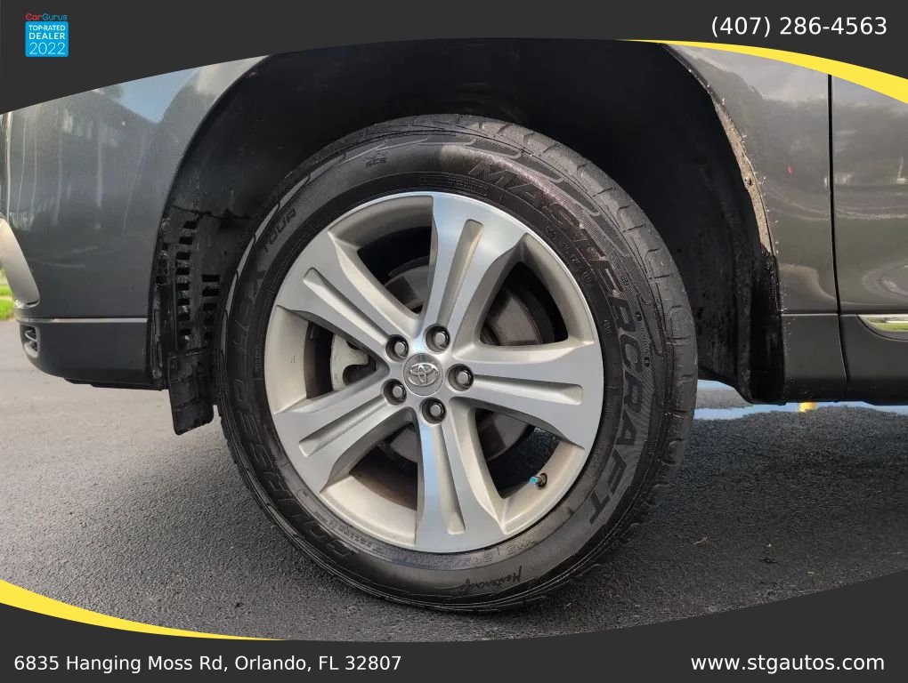 Used 2013 Toyota Highlander Limited FWD image 30