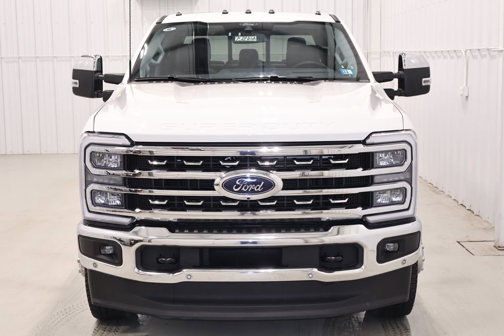 Certified 2025 Ford F350 Lariat w/ Lariat Ultimate Package image 5
