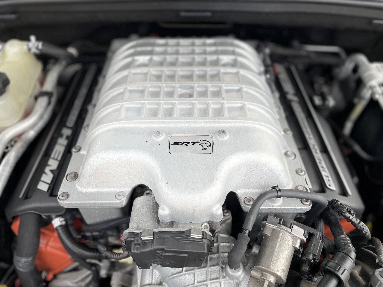 Used 2018 Jeep Grand Cherokee Trackhawk AWD/4WD image 32