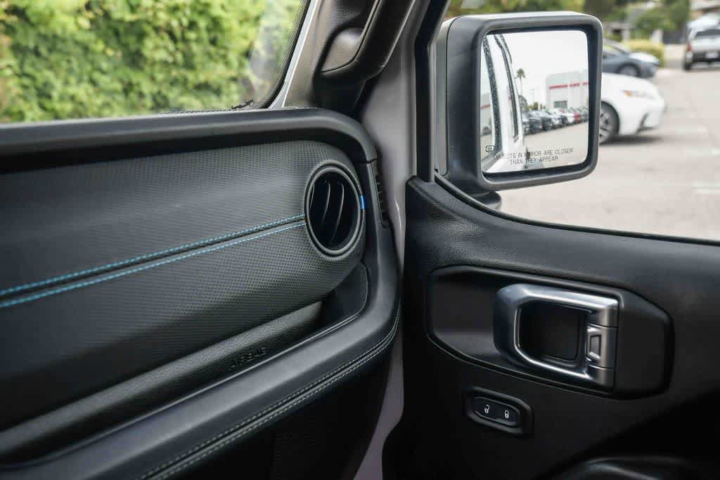 Used 2024 Jeep Wrangler Unlimited Rubicon 4xe AWD/4WD image 26