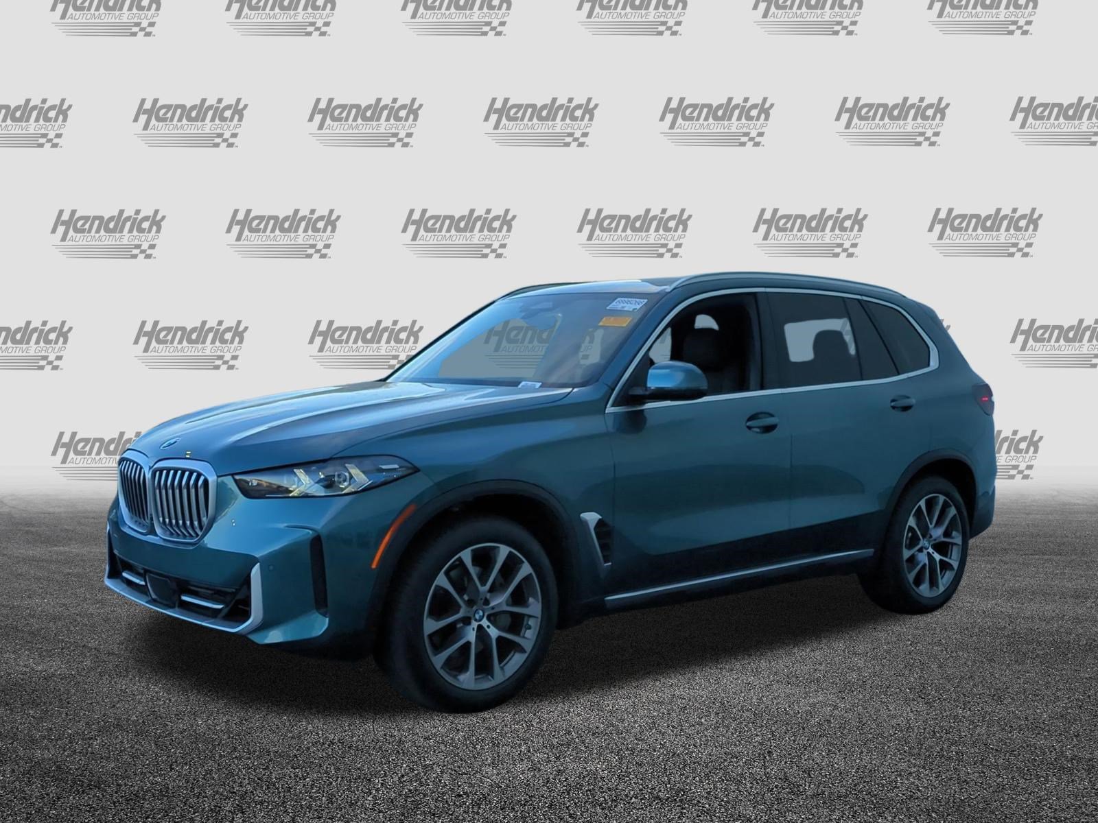 Used 2026 BMW X5 sDrive40i image 6