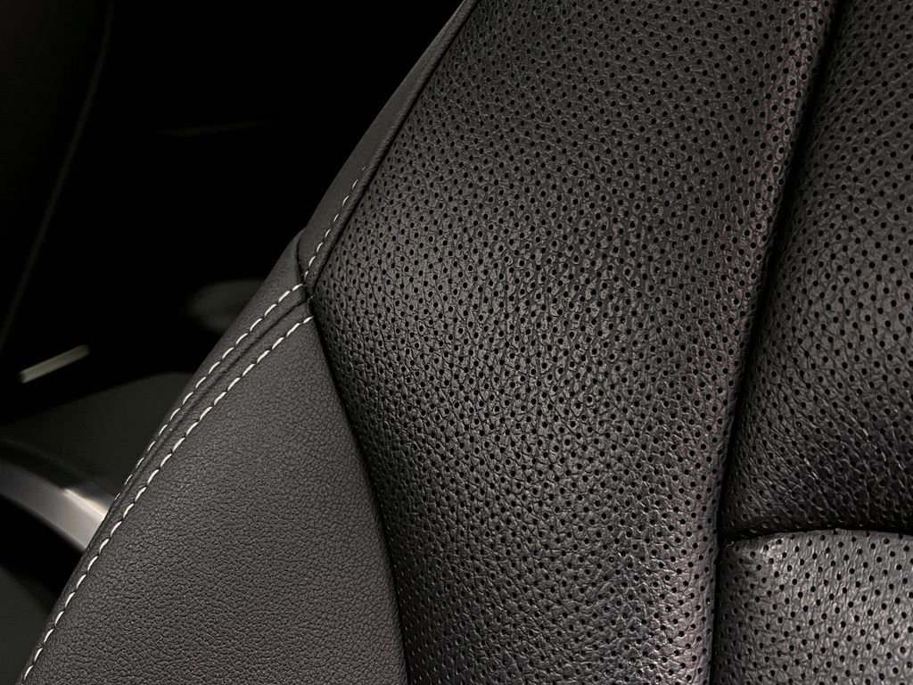 Used 2021 Audi Q8 Premium Plus w/ Premium Plus Package image 22