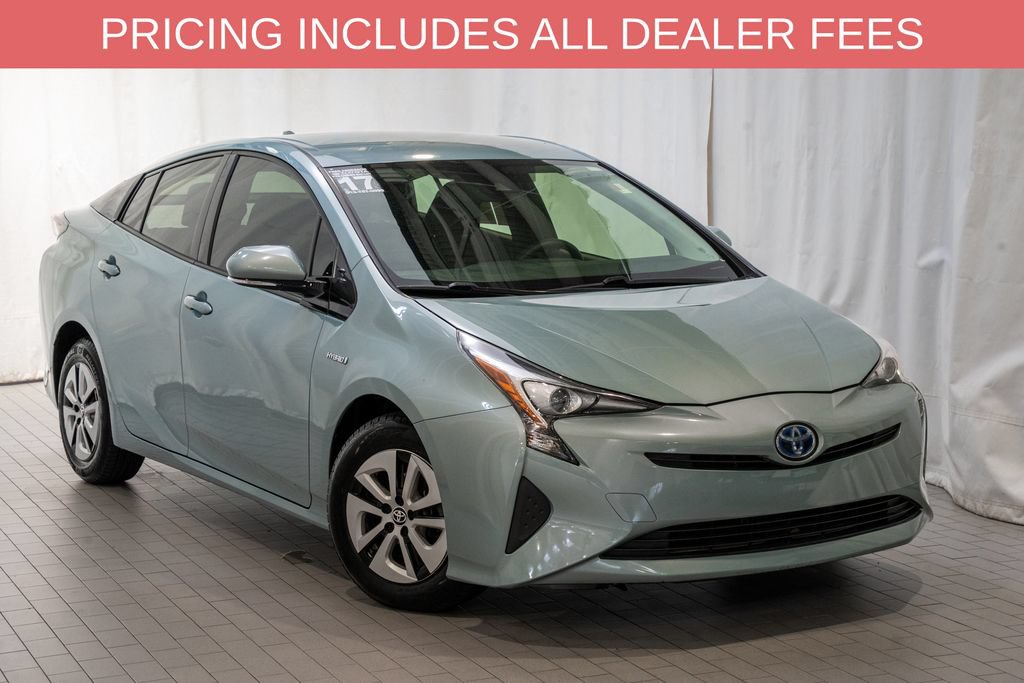 Used 2017 Toyota Prius Two FWD image 1