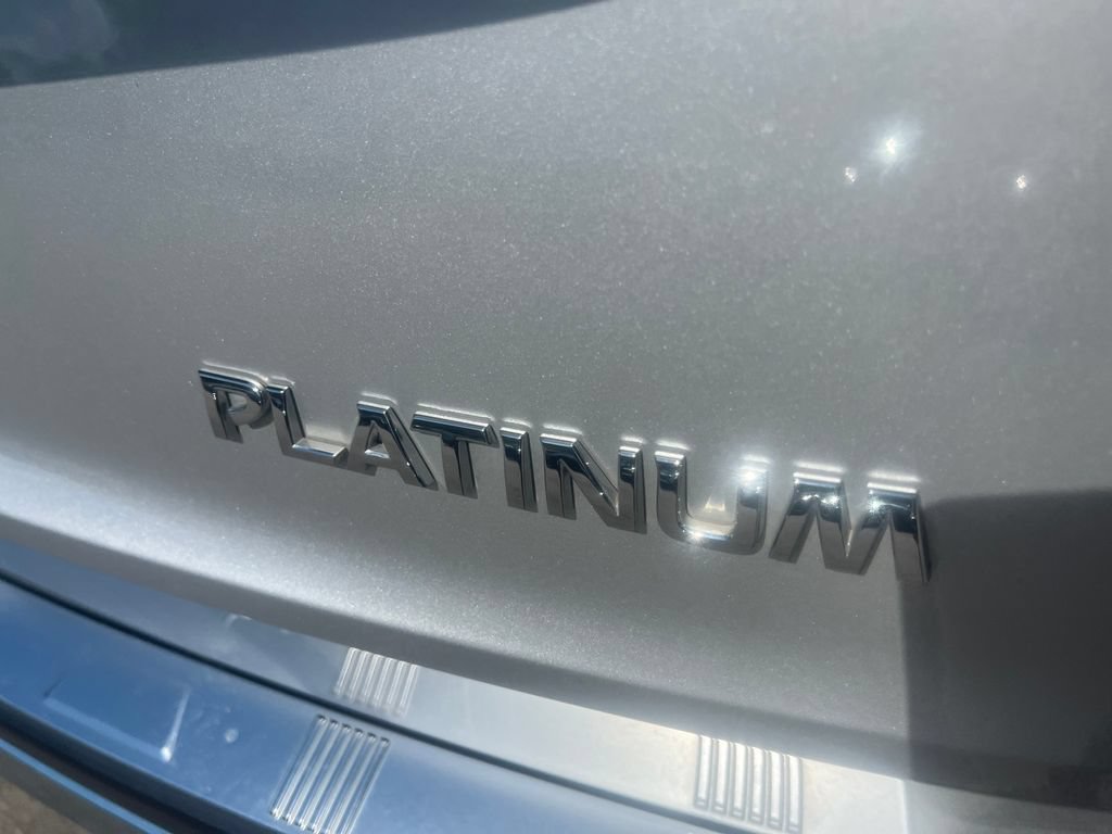 Used 2023 Nissan Rogue Platinum w/ Platinum Premium Package FWD image 43