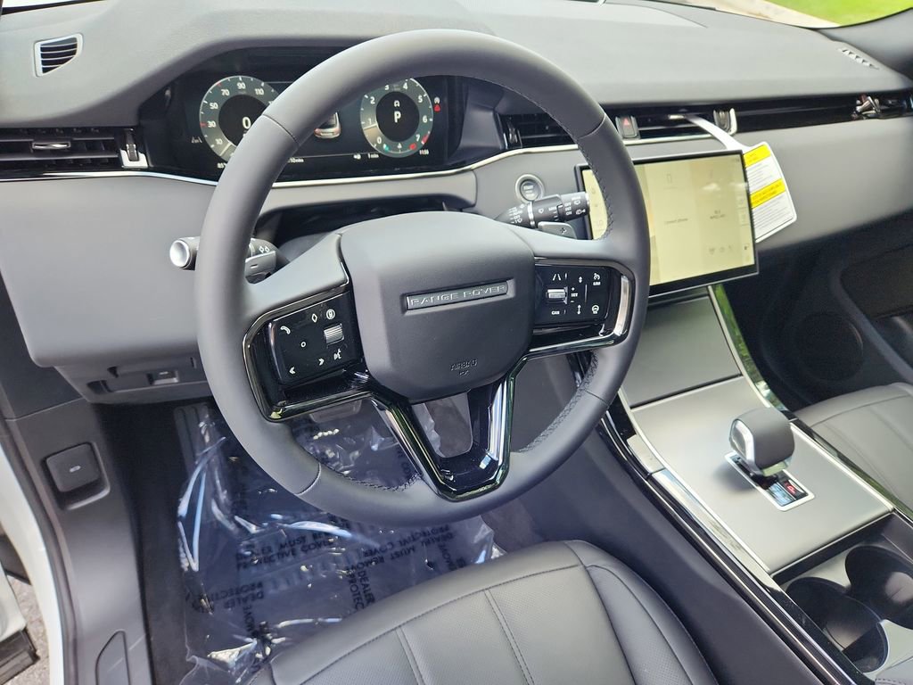 Used 2026 Land Rover Range Rover Evoque S image 15