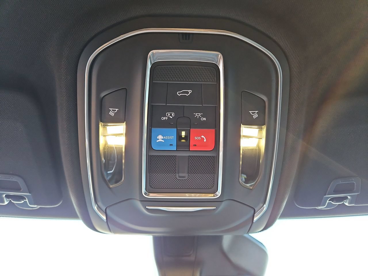 New 2026 Jeep Grand Cherokee Altitude AWD/4WD image 22