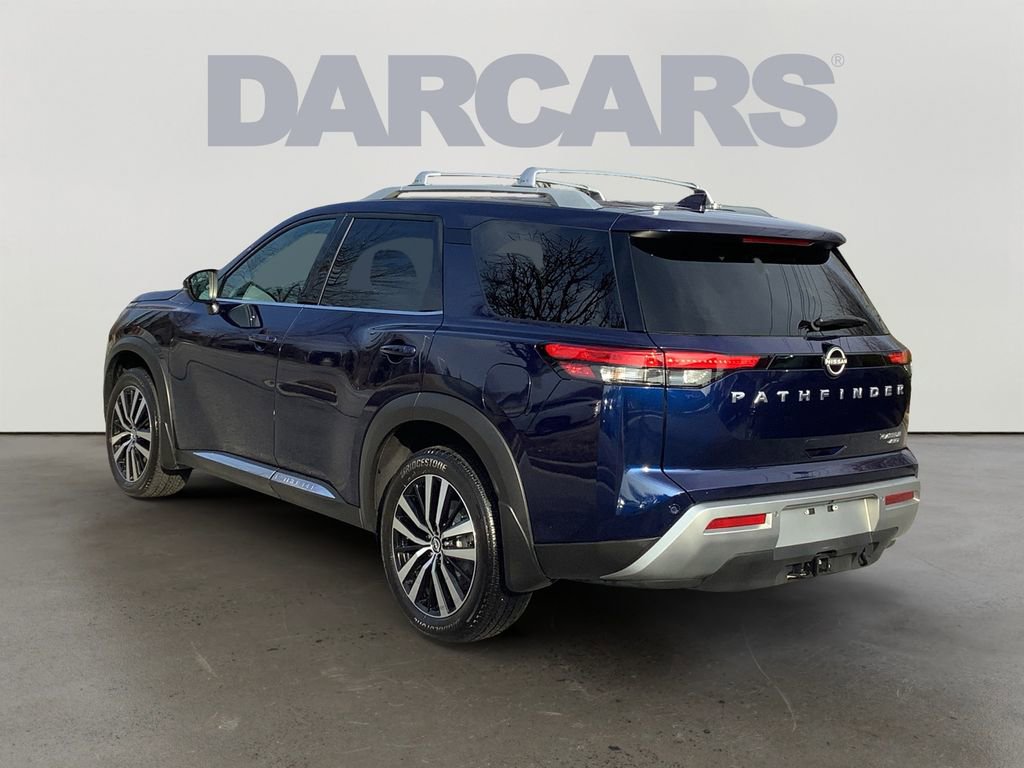 Used 2024 Nissan Pathfinder Platinum w/ Cargo Package image 5