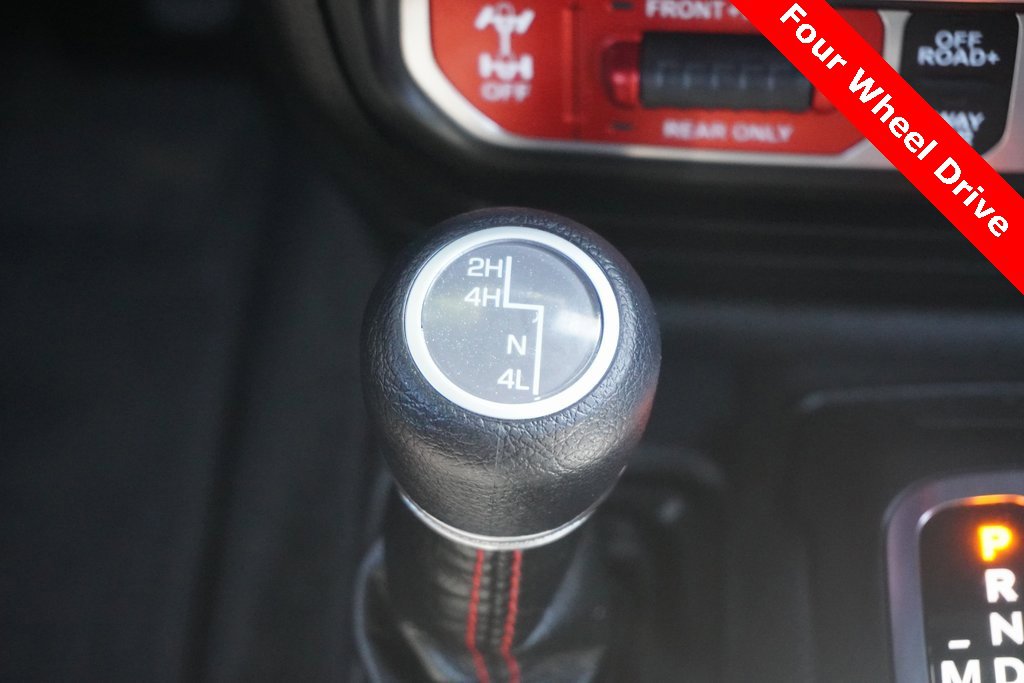 Used 2022 Jeep Wrangler Unlimited Rubicon w/ LED Lighting Group image 18