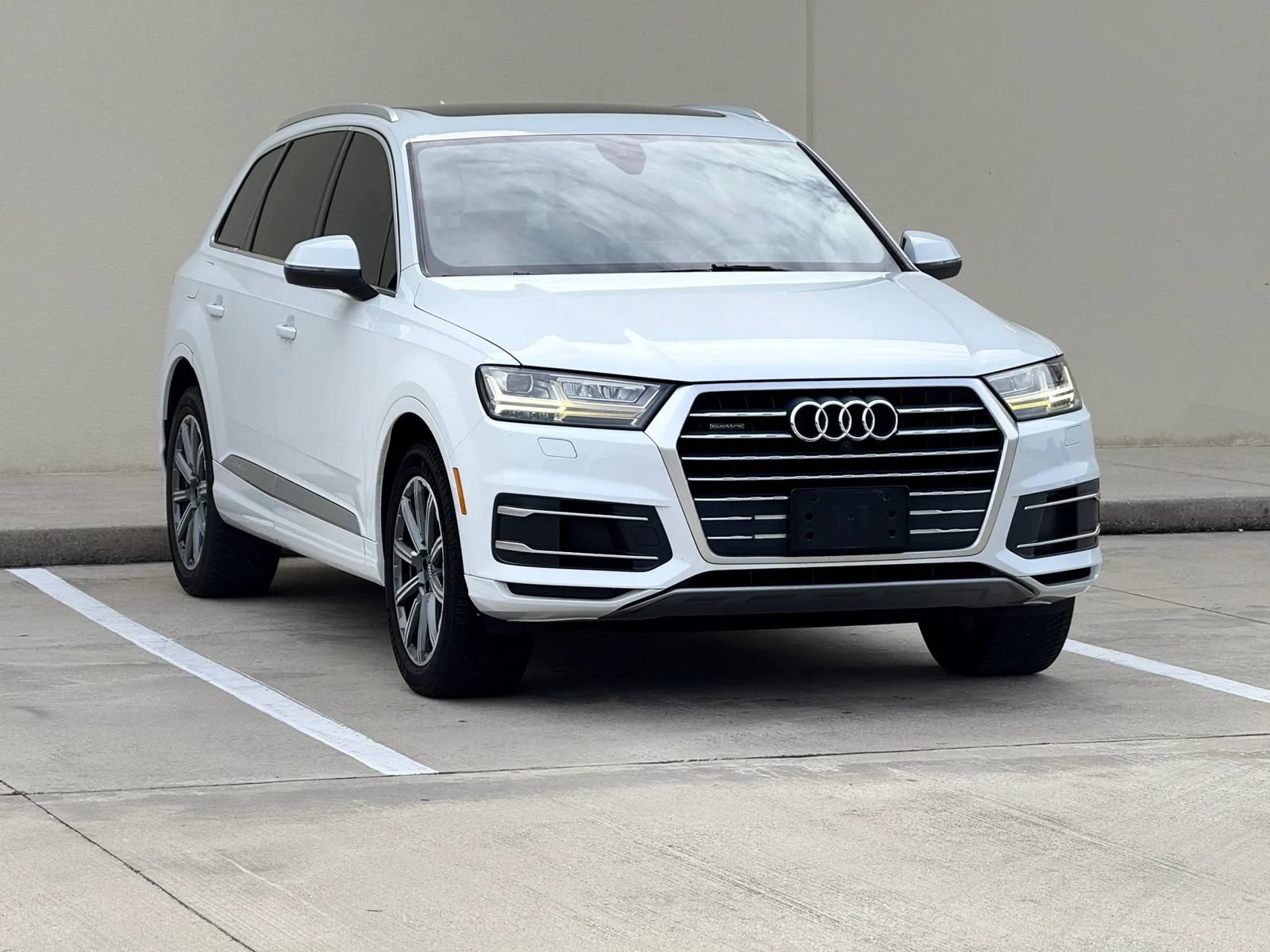 Used 2018 Audi Q7 2.0T Premium Plus AWD/4WD image 9