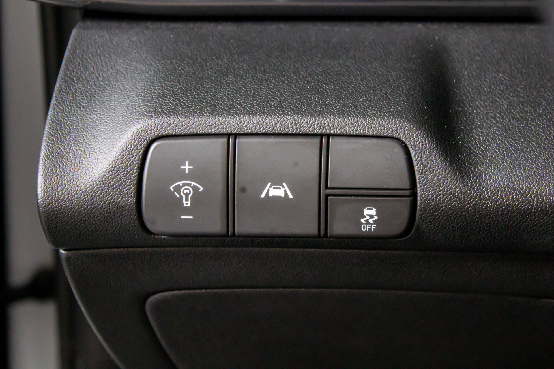 Used 2022 Hyundai Elantra N FWD image 34