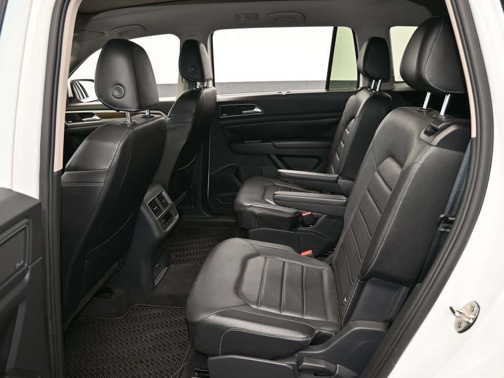 Used 2018 Volkswagen Atlas SEL Premium image 41