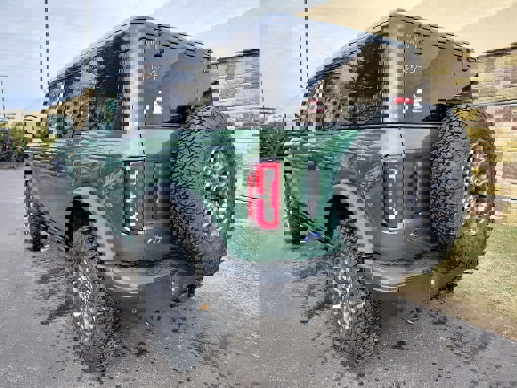 New 2025 Ford Bronco Badlands image 10