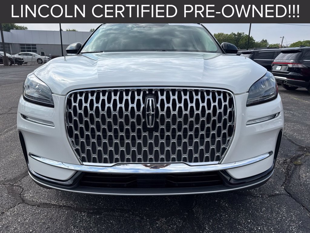 Used 2023 Lincoln Corsair FWD image 4