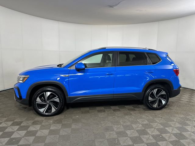 Used 2024 Volkswagen Taos SE AWD/4WD image 6