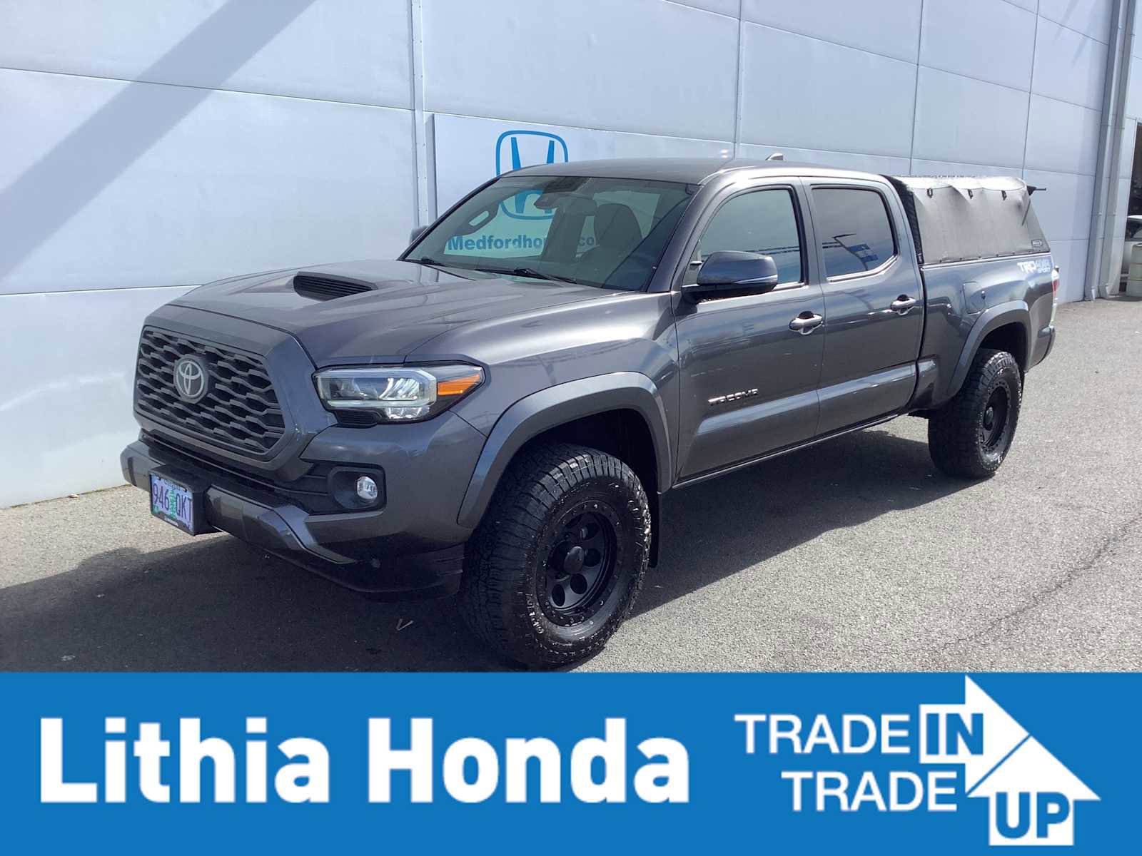 Used 2022 Toyota Tacoma TRD Sport w/ Technology Package