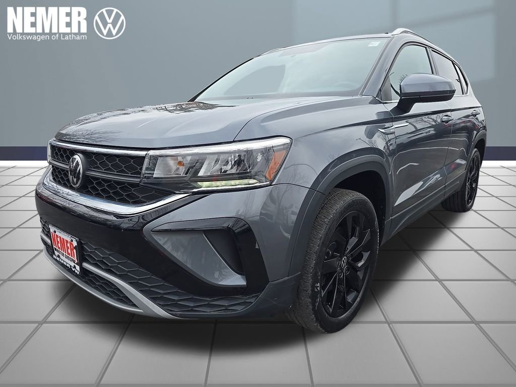 Used 2022 Volkswagen Taos SE