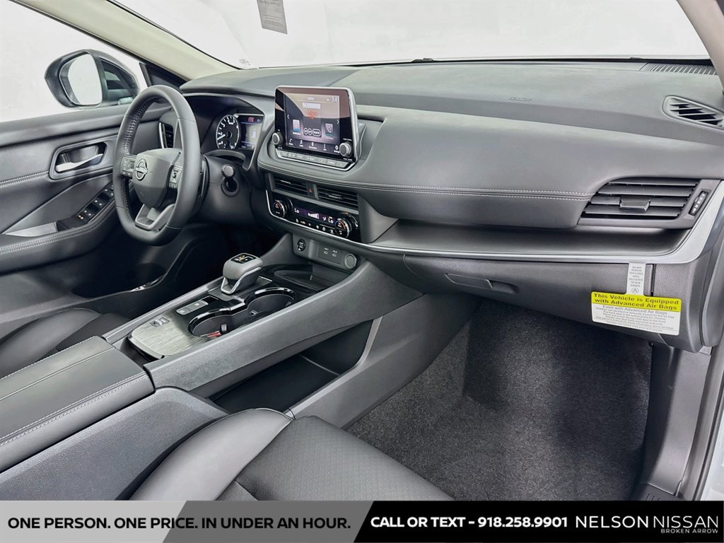 New 2026 Nissan Rogue Dark Armor FWD image 29