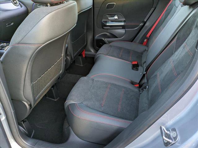 New 2025 Mercedes-Benz GLA 35 AMG 4MATIC image 15