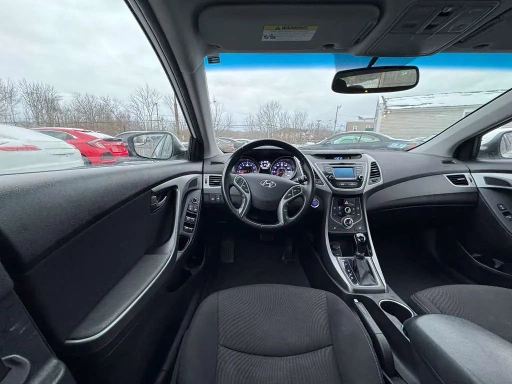 Used 2016 Hyundai Elantra Value Edition image 12