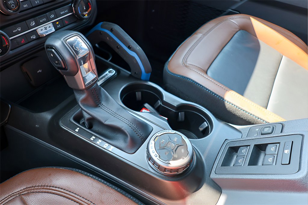 Used 2022 Ford Bronco Outer Banks image 22
