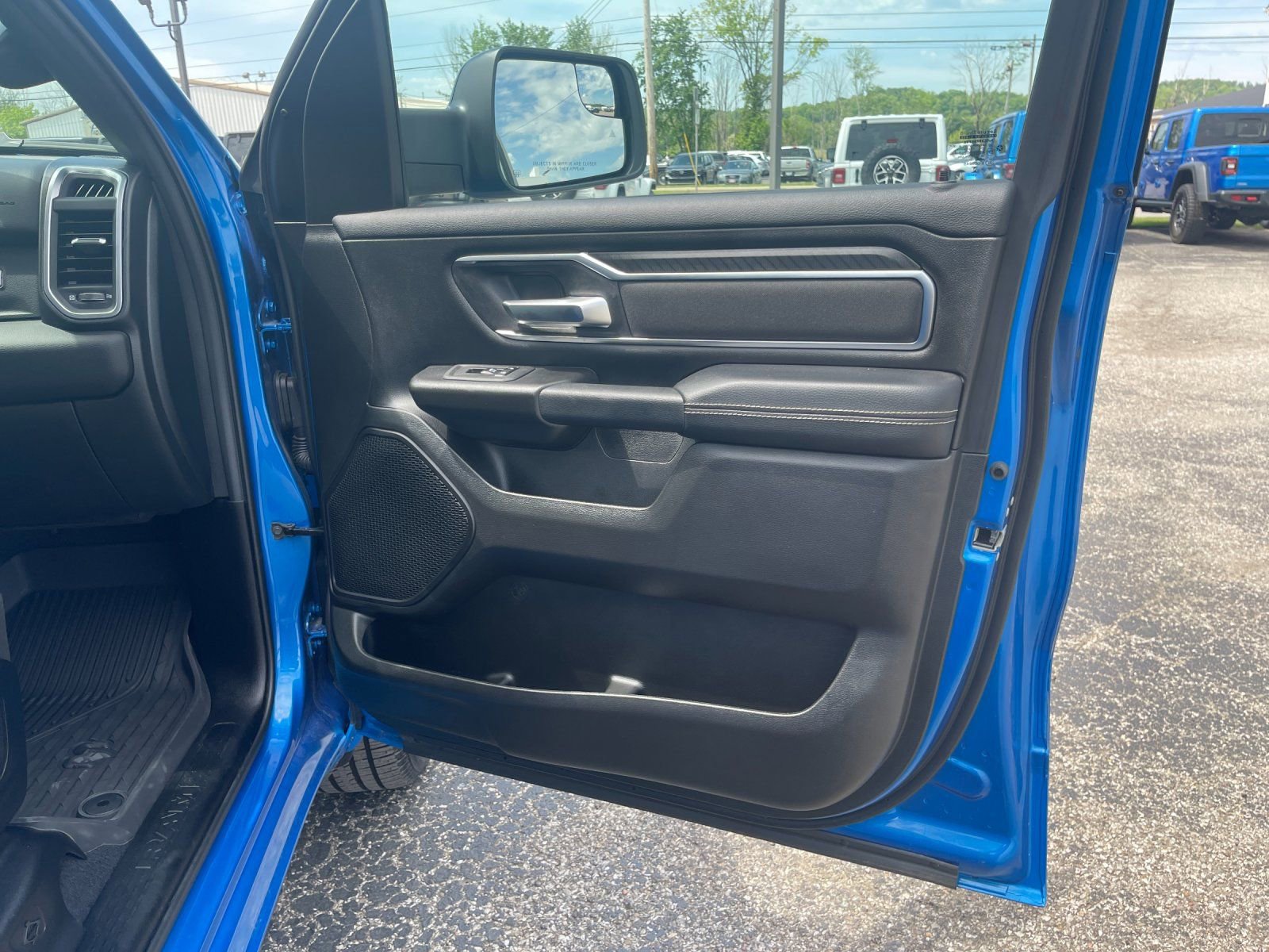 New 2026 RAM 1500 Big Horn w/ Night Edition AWD/4WD image 18