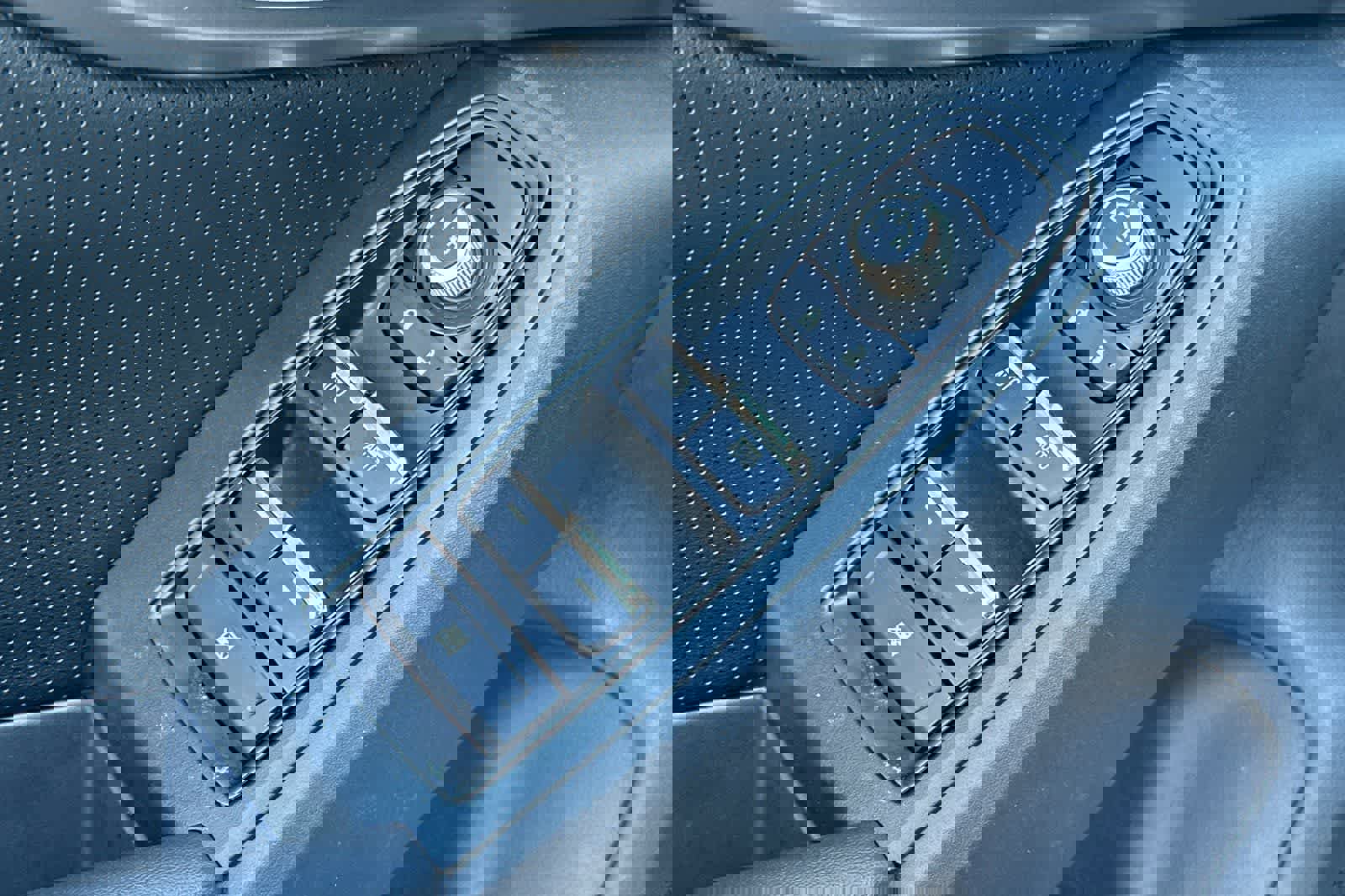 Used 2023 Subaru Crosstrek 2.5i Limited w/ Moonroof Package image 13