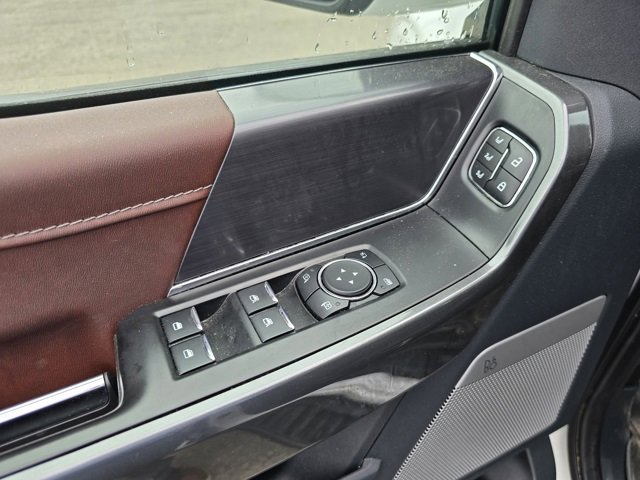 Used 2023 Ford F150 Lariat image 16